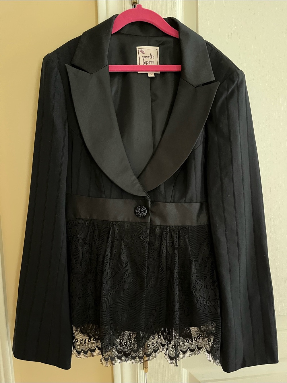 Nanette Lepore Black Lace-Trim Satin Lapel Blazer
